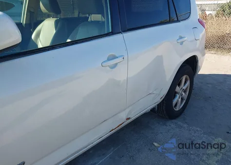 2007 Toyota Rav4 Limited z USA, uszkodzony, nr VIN JTMBD31VX75113198